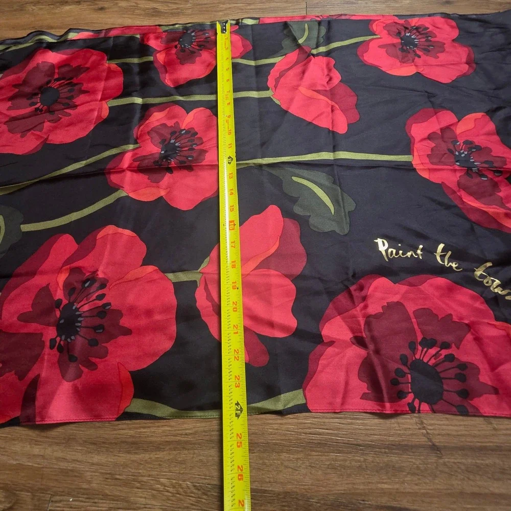Kate Spade New York Silk Paint The Town Red Poppy Floral Scarf Parisian Chic